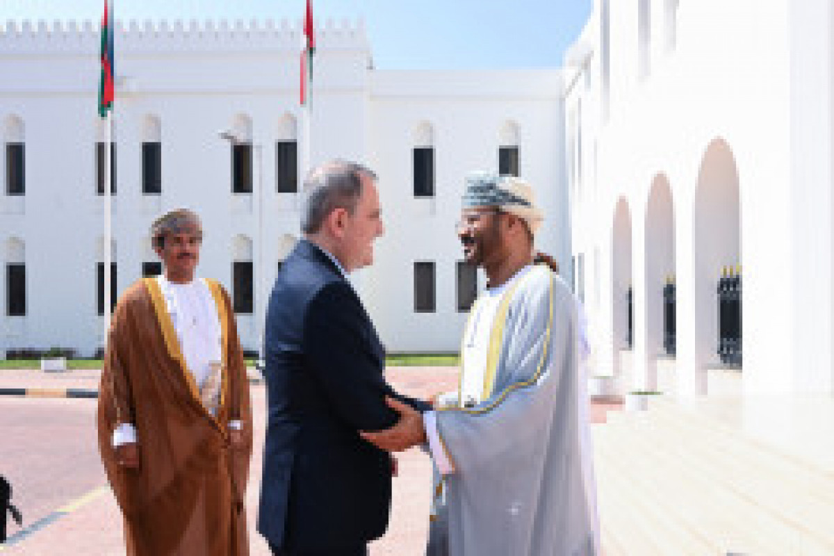 Les ministres des Affaires étrangères d'Azerbaïdjan et d'Oman ont discuté de la coopération bilatérale
