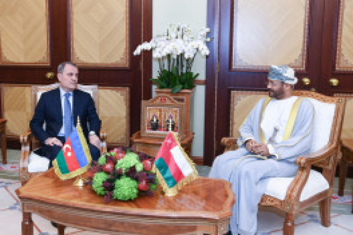 Les ministres des Affaires étrangères d'Azerbaïdjan et d'Oman ont discuté de la coopération bilatérale