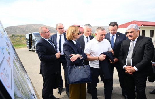 Aghdam : Le vice-Premier ministre azerbaïdjanais visite le village de Qizil Kenguerli avec son homologue biélorusse