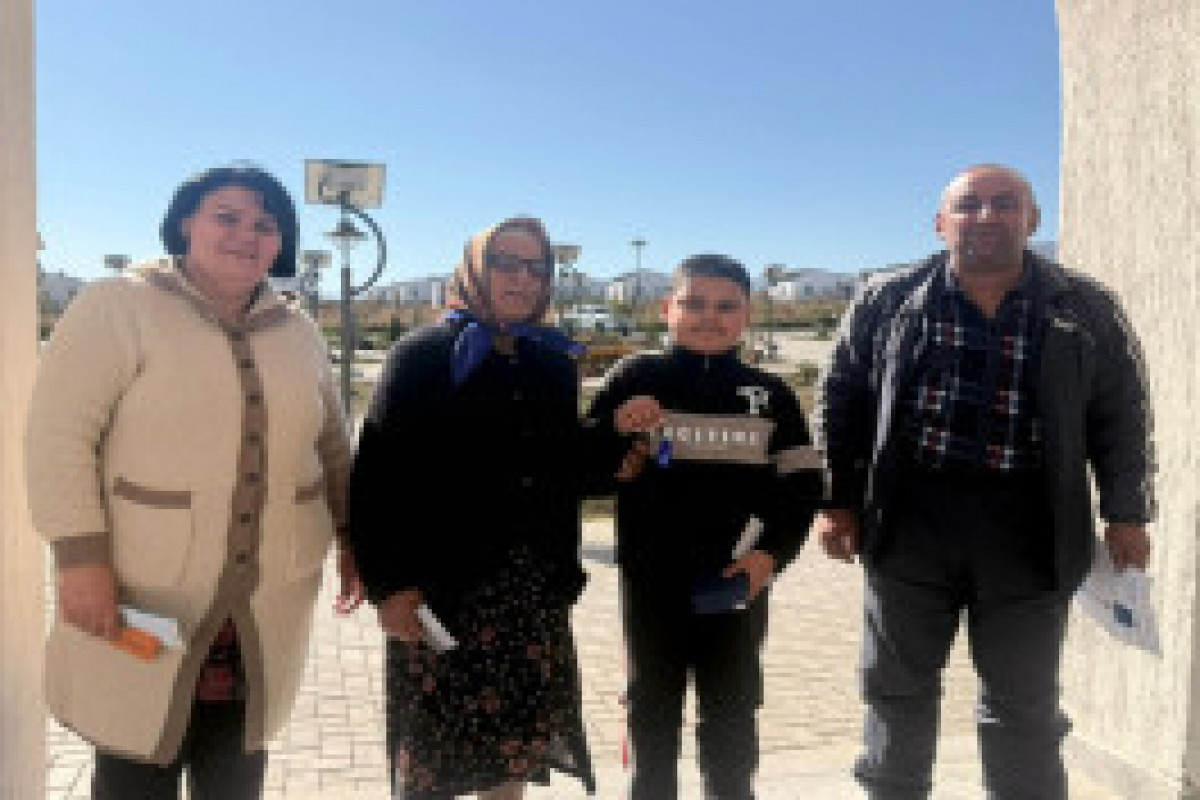 Aghdam : 24 autres familles reçoivent les clés de leurs nouvelles maisons