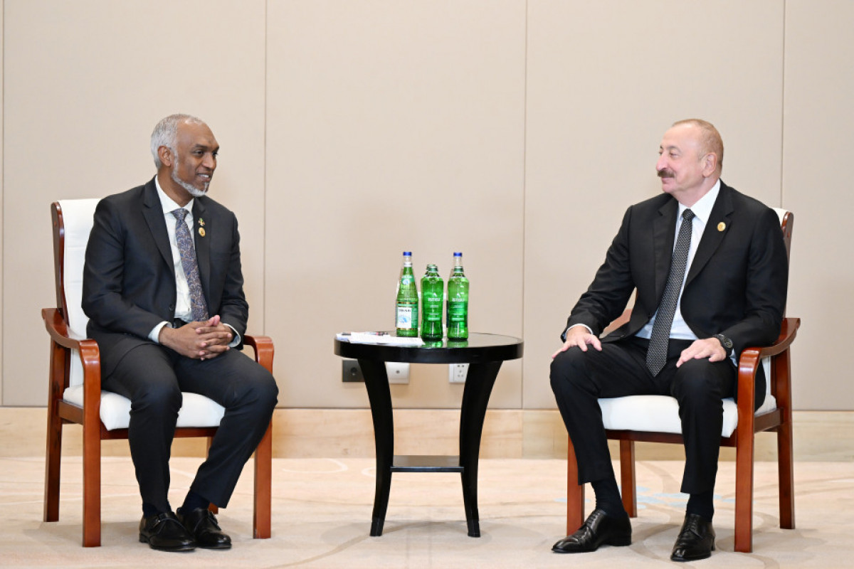 Le président Ilham Aliyev rencontre son homologue maldivien Mohamed Muizzu
