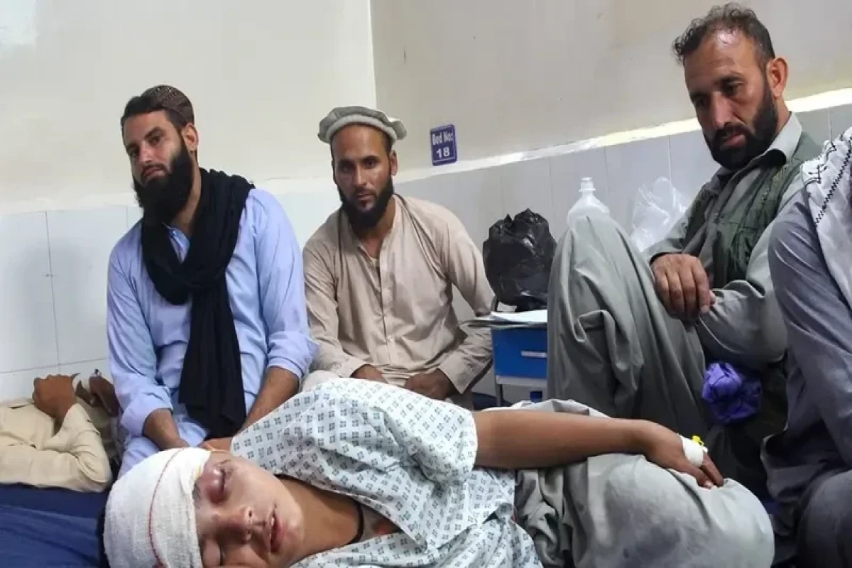 Un tremblement de terre fait au moins 622 morts et 1000 blessés en Afghanistan