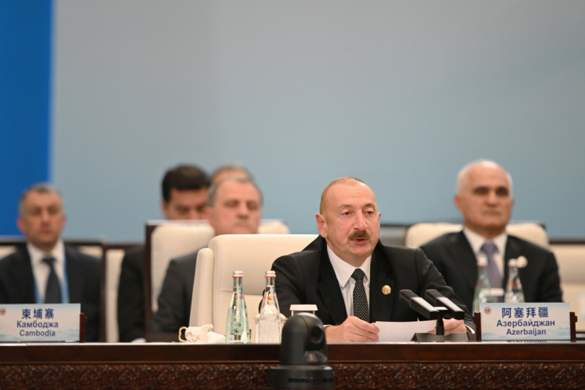 Ilham Aliyev : L