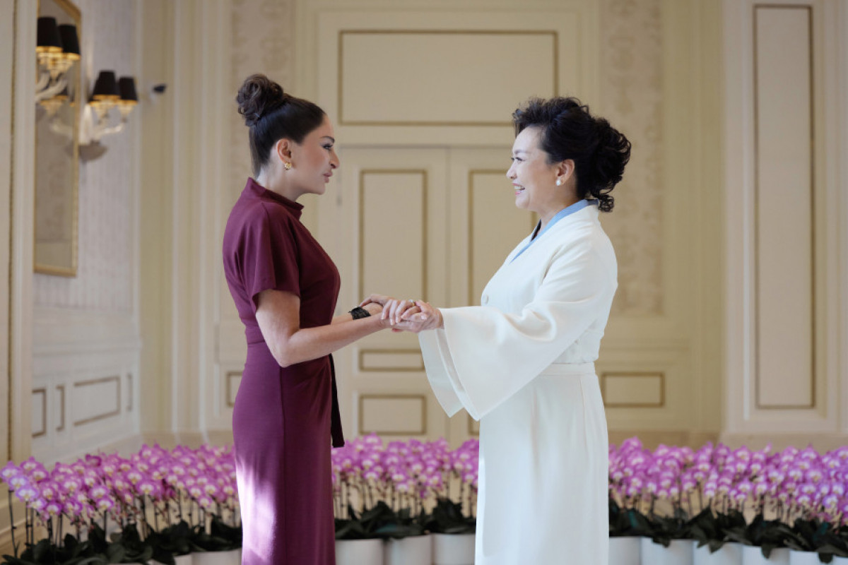Mehriban Aliyeva prend part à une excursion en bateau avec les épouses des chefs d'État et de gouvernement participant à la réunion au format « OCS plus »