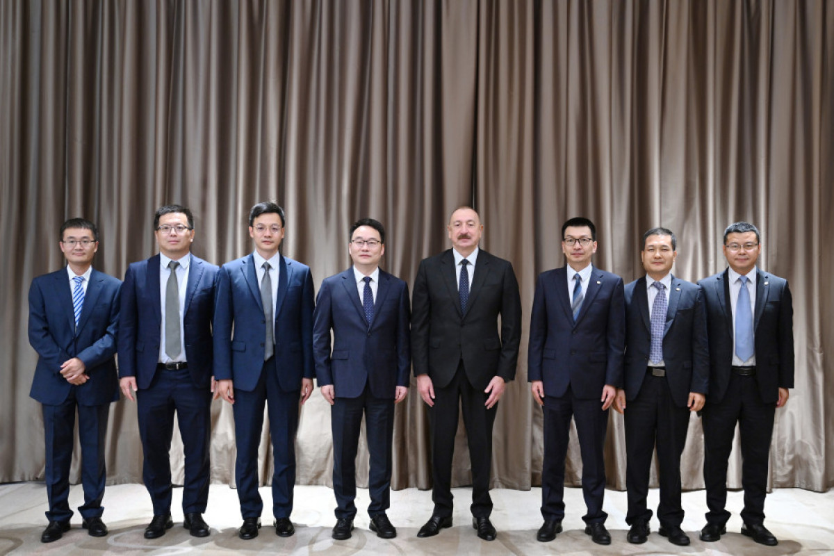 Tianjin : Rencontre du président azerbaïdjanais avec le vice-président exécutif du groupe PowerChina