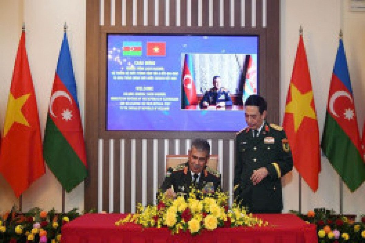 Signature d'une lettre d'intention sur la coopération en matière de formation militaire Azerbaïdjan-Vietnam