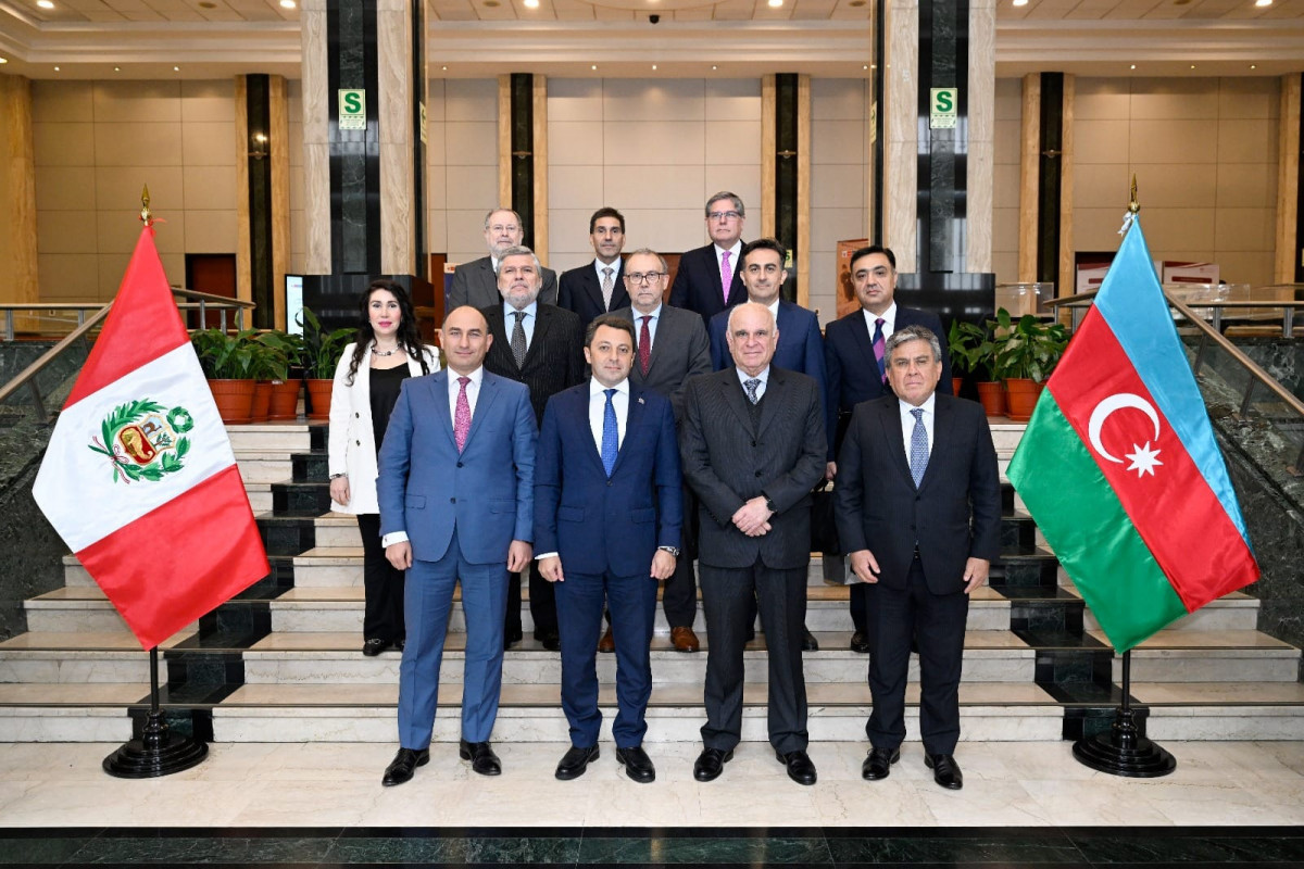 Visite du vice-ministre azerbaïdjanais des Affaires étrangères au Pérou