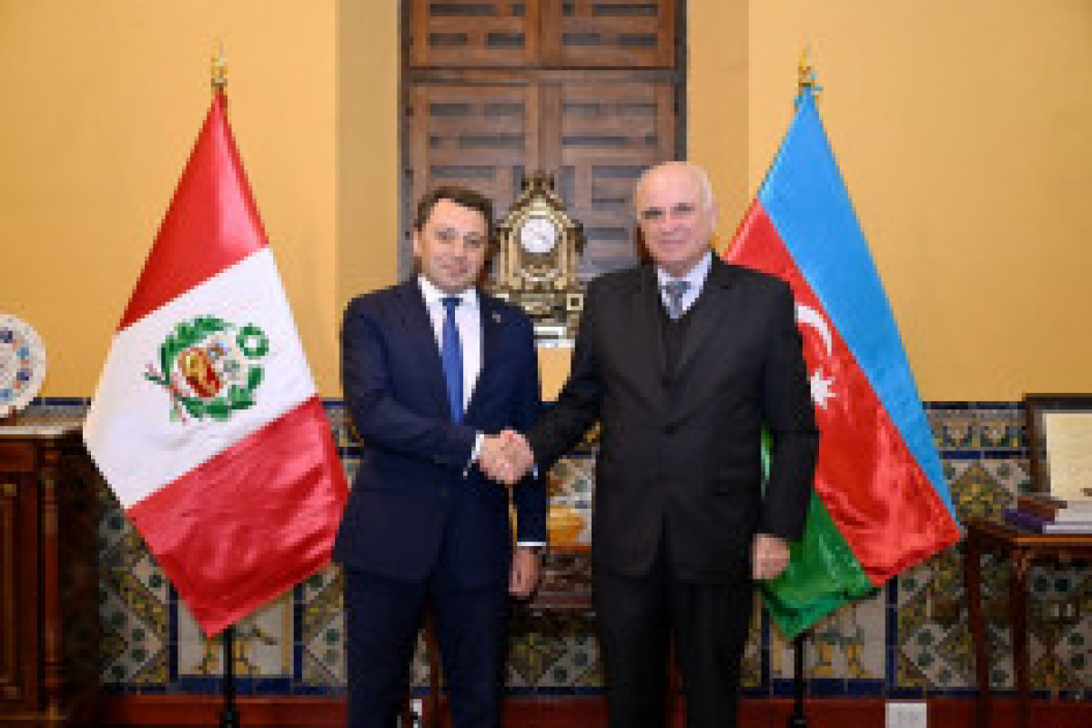 Visite du vice-ministre azerbaïdjanais des Affaires étrangères au Pérou