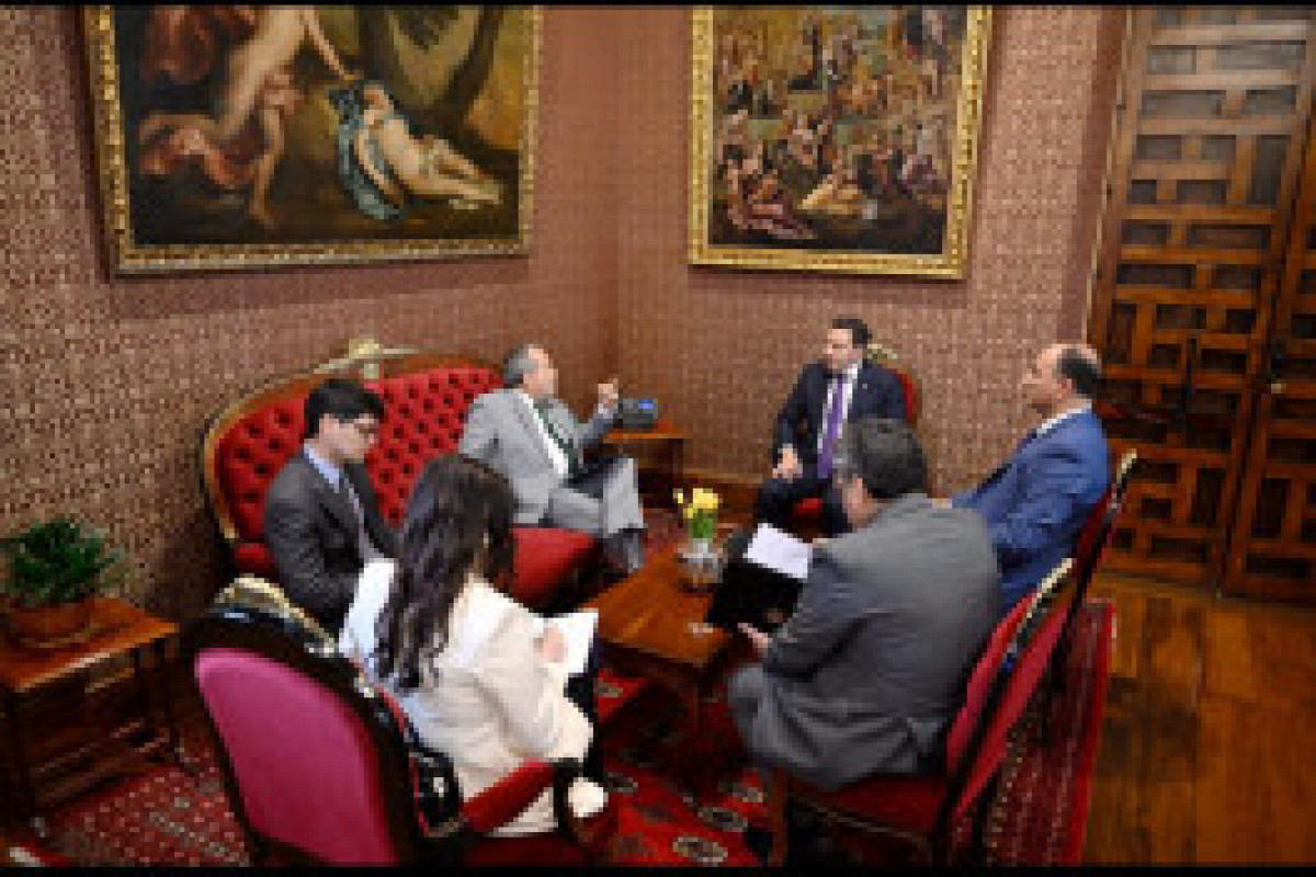 Visite du vice-ministre azerbaïdjanais des Affaires étrangères au Pérou