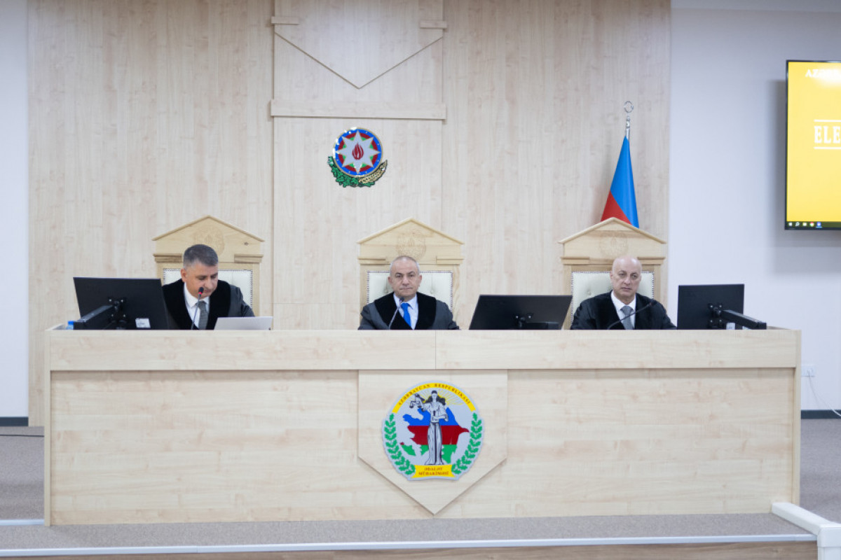 Le tribunal examine des documents liés à de nombreux crimes commis contre les Azerbaïdjanais entre 1988 et 1990