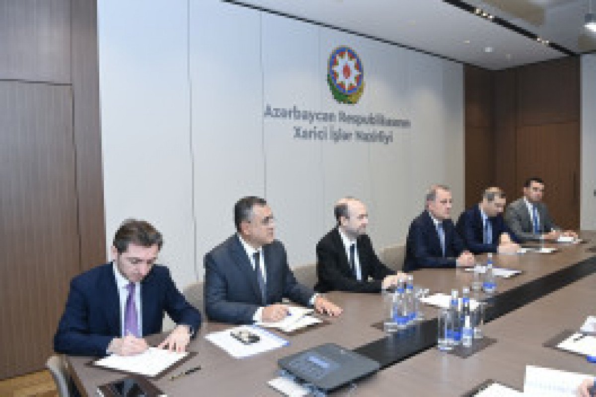 Consultations politiques entre l'Azerbaïdjan et la Serbie