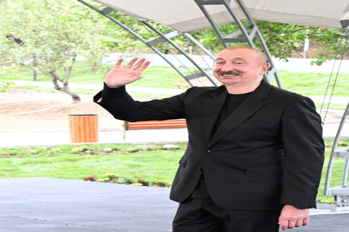 Ilham Aliyev rencontre les habitants des villages de Badara, Dachboulag, Seyidbeyli et Chouchakend de la region de Khodjaly