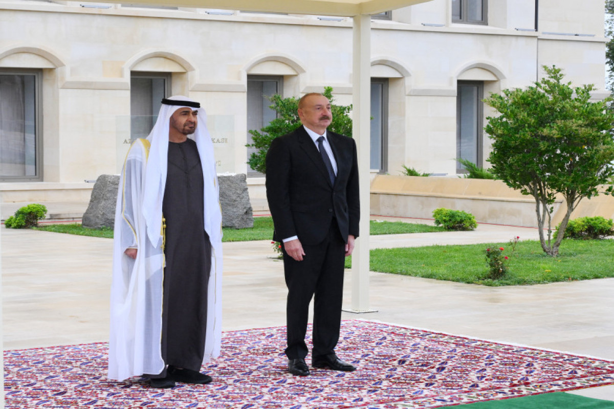 Cérémonie d’accueil officiel du président des Emirats arabes unis à Choucha