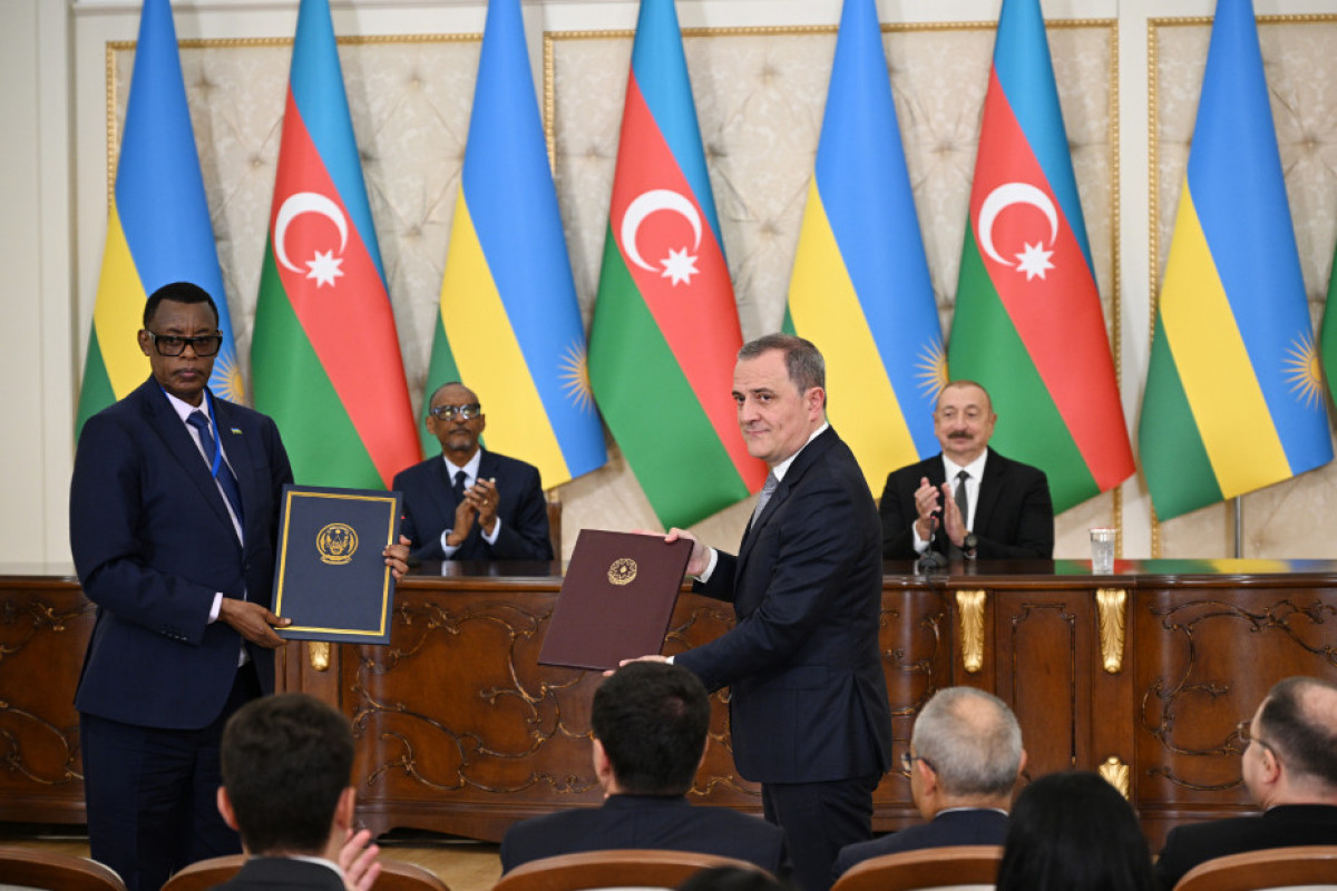 Cérémonie d’échange des documents signés entre l’Azerbaïdjan et le Rwanda