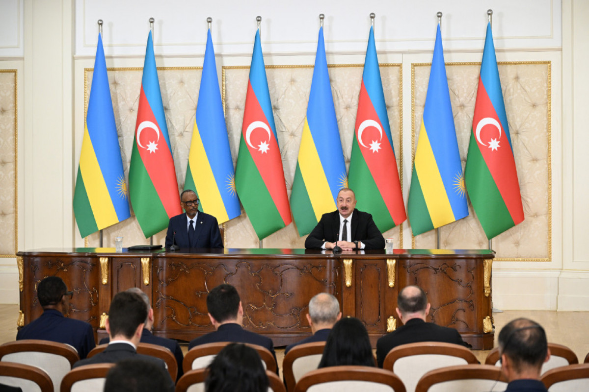 Cérémonie d’échange des documents signés entre l’Azerbaïdjan et le Rwanda