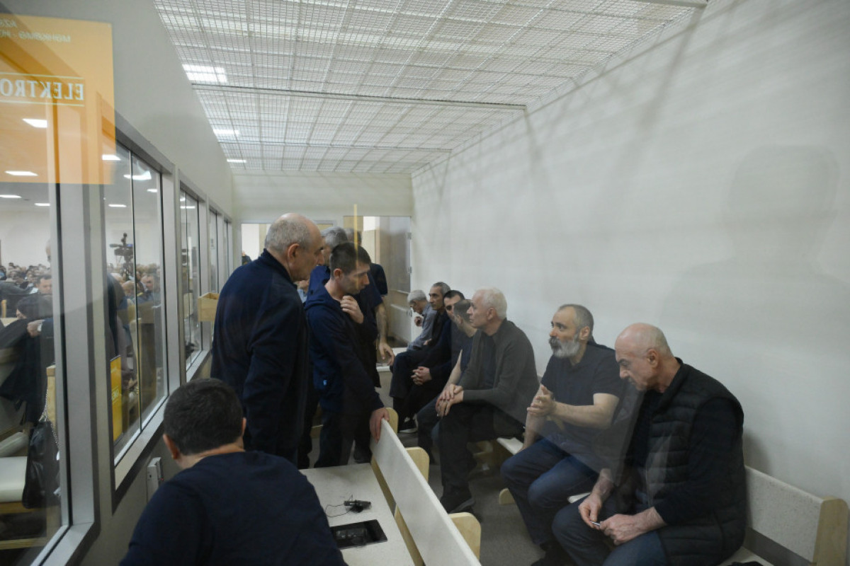 Lecture des documents liés au génocide de Khodjaly, à la tragédie de Garakend et à d'autres crimes lors du procès de citoyens arméniens