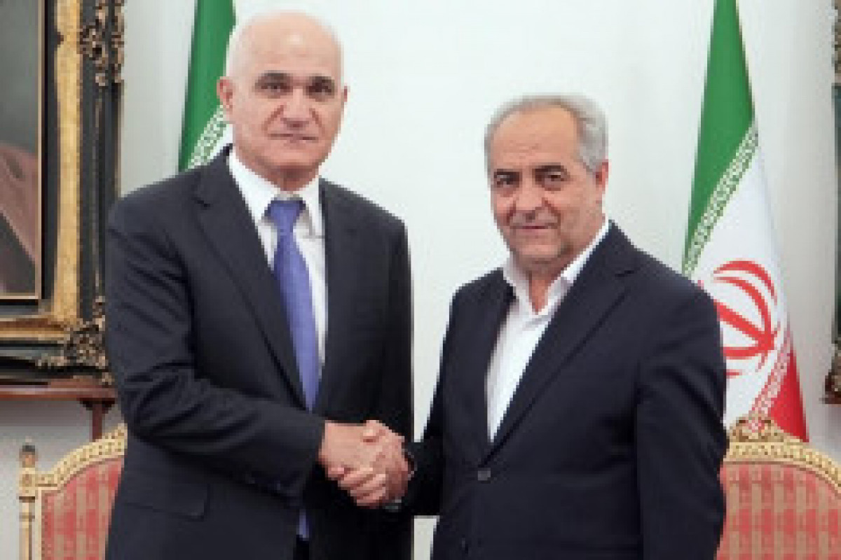 Le vice-Premier ministre azerbaïdjanais prend connaissance des travaux réalisés dans le corridor d'Araz