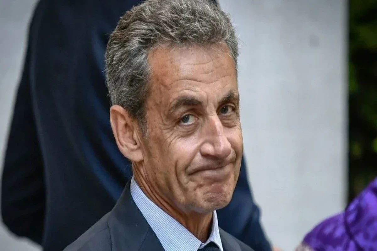 France :  Nicolas Sarkozy condamné à cinq ans de prison avec mandat de dépôt différé - Mise à jour 
