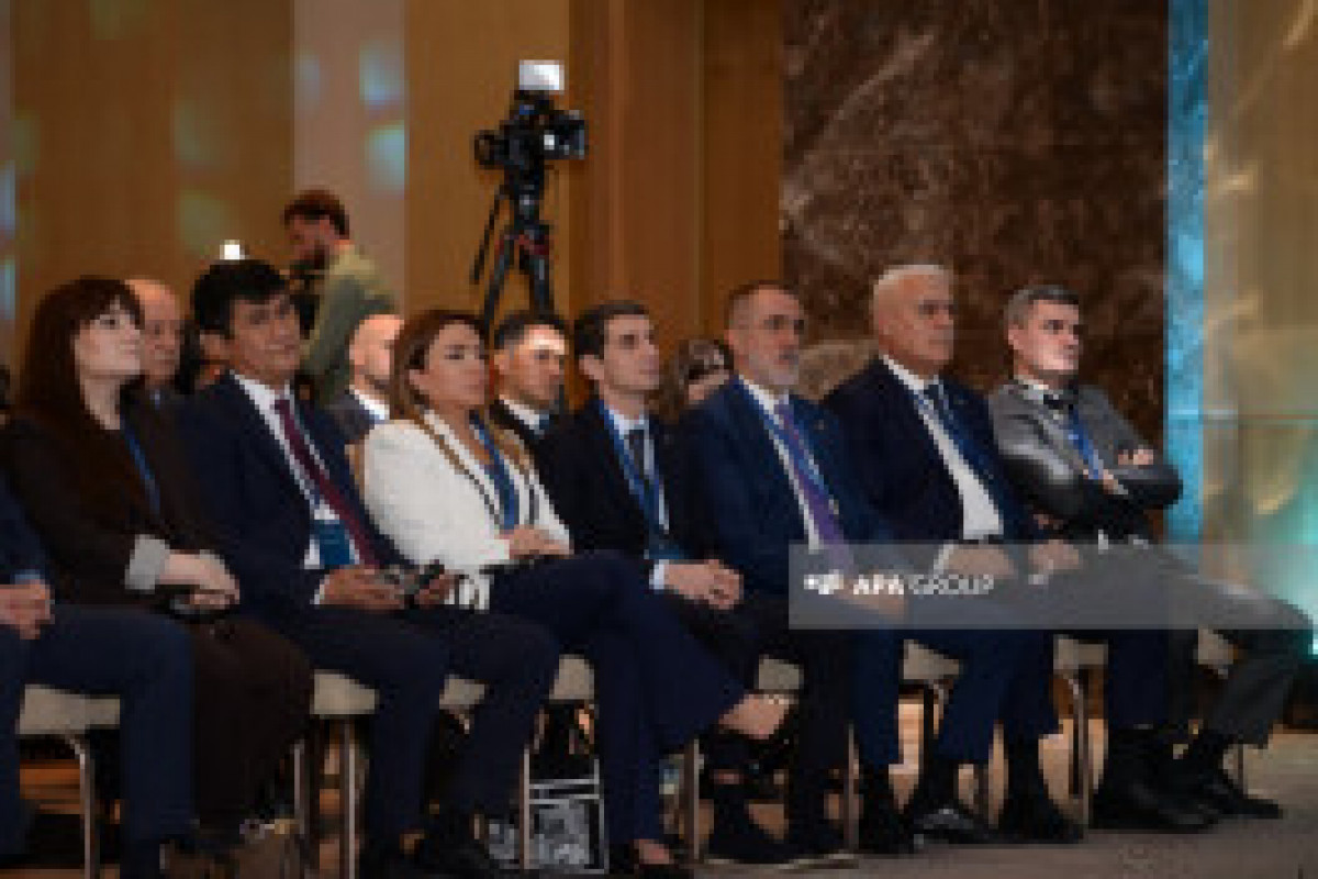 Bakou : 2e Forum des médias Azerbaïdjan-Ouzbékistan