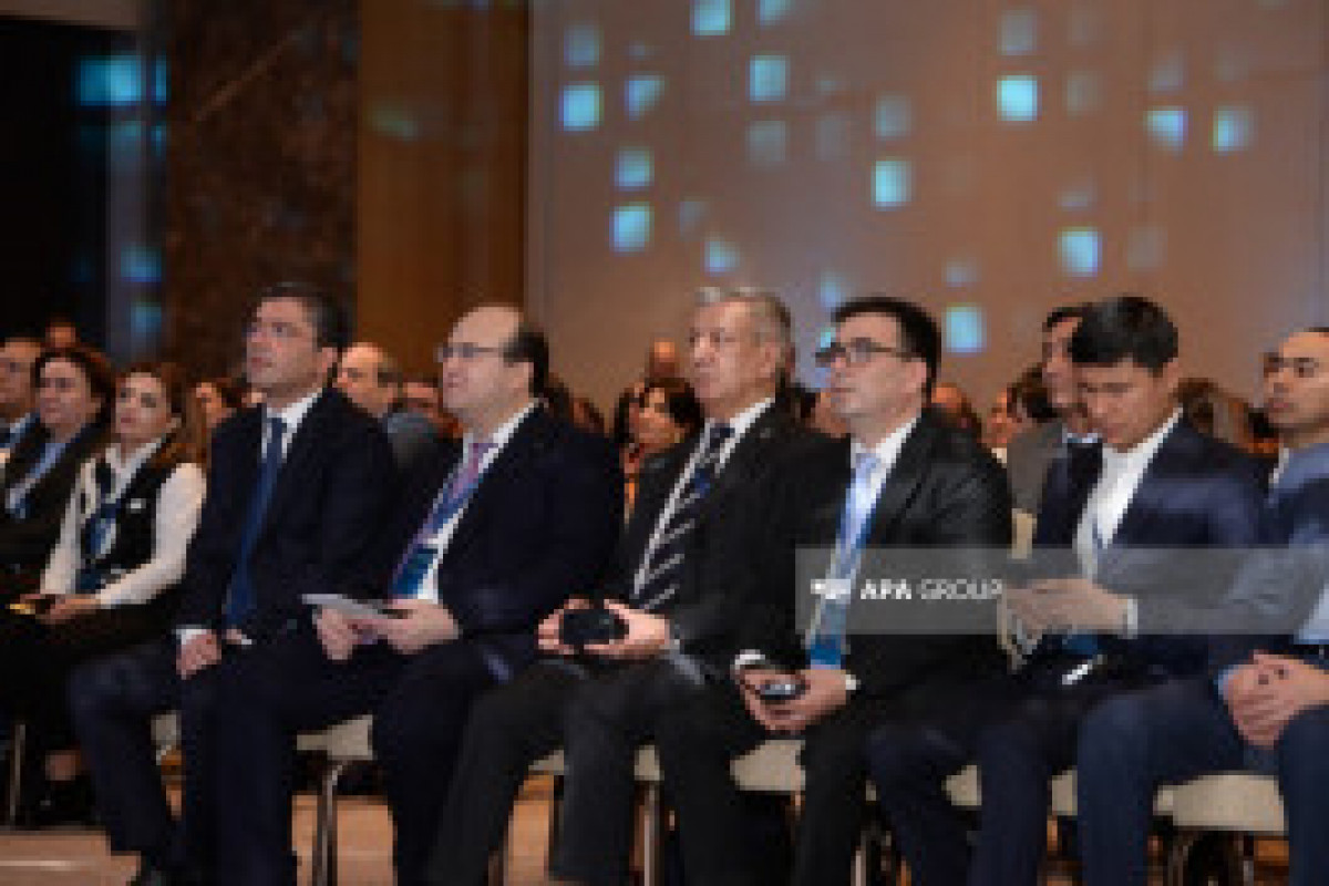Bakou : 2e Forum des médias Azerbaïdjan-Ouzbékistan