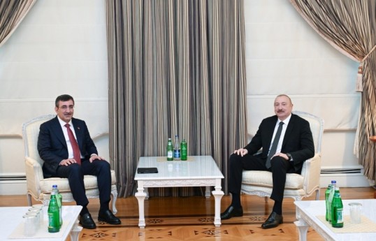 Le président de l’Azerbaïdjan a reçu Cevdet Yılmaz