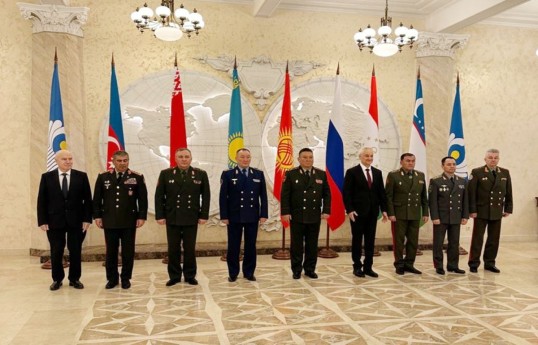 Zakir Hasanov a participé à la prochaine réunion du Conseil des ministres de la Défense de la CEI -PHOTO 