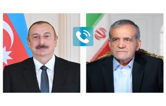 Président Ilham Aliyev a félicité Masoud Pezechkian pour le cessez-le-feu avec les États-Unis