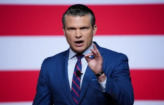 Pete Hegseth a appelé l’Iran à renoncer volontairement à son programme nucléaire