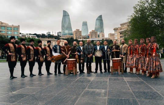 Avec le soutien de la Fondation Heydar Aliyev, le « Projet Rhapsodie hongroise » réalise des prises de vue en Azerbaïdjan -PHOTO 