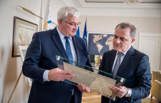 Sybiha : La visite de Djeyhoun Baïramov contribue au renforcement accru du partenariat stratégique entre les pays