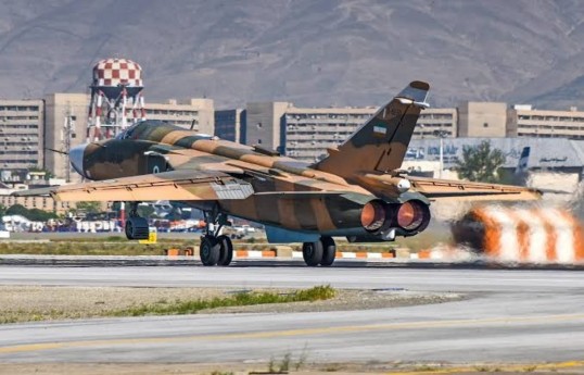 Après avoir bombardé une base américaine en mars, trois pilotes iraniens portés disparus auraient été capturés par le Qatar