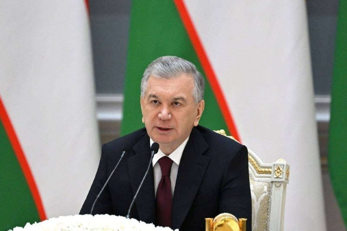 Le président de l’Ouzbékistan a été décoré de l’Ordre « Heydar Aliyev »