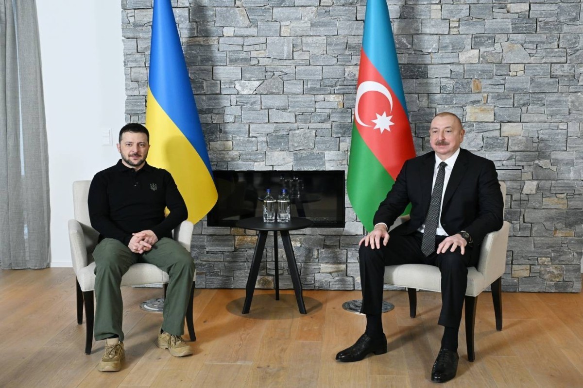 Le président Ilham Aliyev a félicité Zelensky