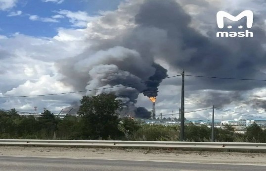 Une personne de nationalité chinoise est décédée dans l’incendie d’un complexe gazochimique en Russie, le nombre de blessés dépasse 100 -PHOTO -ACTUALISÉ 