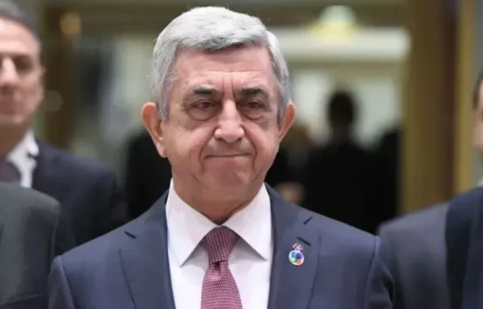 Il est interdit à Serj Sarkissian de quitter l’Arménie