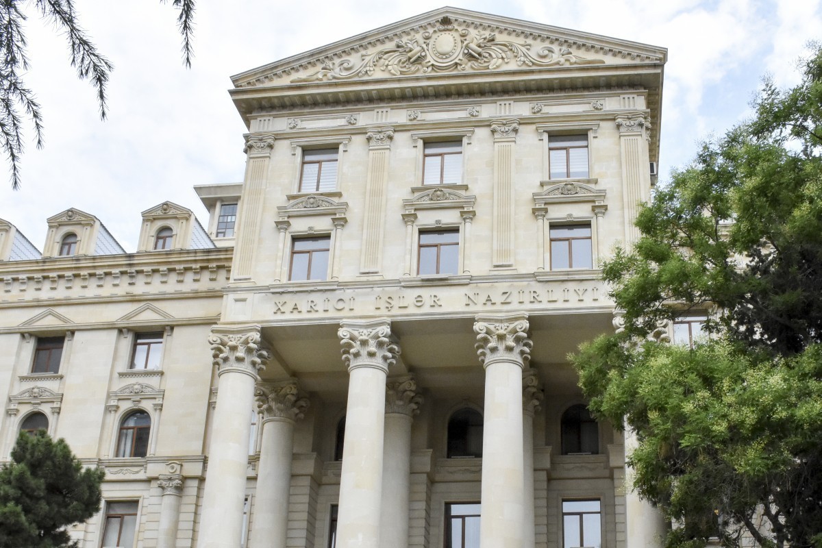Le MAE de l’Azerbaïdjan a condamné la provocation devant la maison d’hôtes de l’ambassade d’Azerbaïdjan en Russie et a appelé Moscou à agir