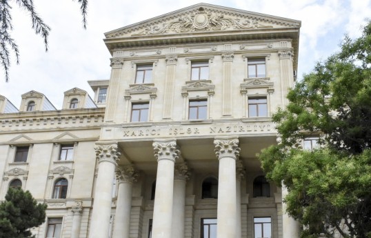 Le MAE de l’Azerbaïdjan a condamné la provocation devant la maison d’hôtes de l’ambassade d’Azerbaïdjan en Russie et a appelé Moscou à agir