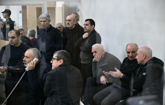 Arayik Harutyunyan, Arkady Ghukasyan, Bako Sahakyan, Davit Ishkhanyan, David Babayan, Levon Mnatsakanyan et d'autres sont condamnés