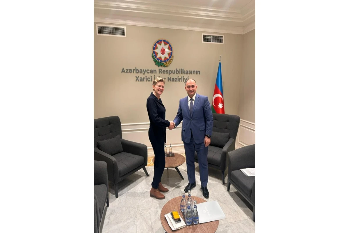 Les relations Azerbaïdjan-Pays-Bas ont été discutées