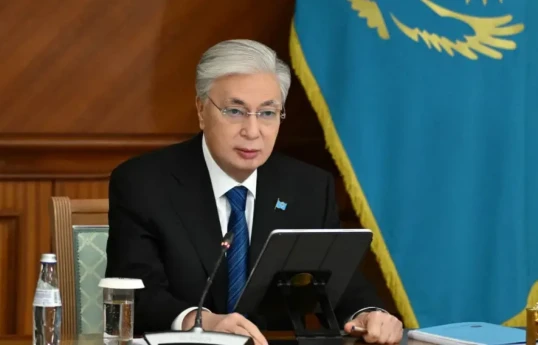 Kazakhstan renonce complètement au système de gouvernement de super-présidence, dit Tokayev