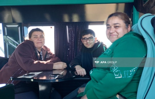 Les prochains convois de relocalisation sont arrivés dans les villages de Hadrut et KirmizI Bazar à Khojavend, et les clés ont été remise-PHOTO -ACTUALISÉ 