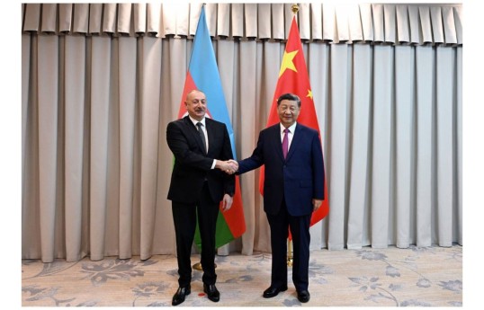 Le président Ilham Aliyev a félicité le dirigeant chinois