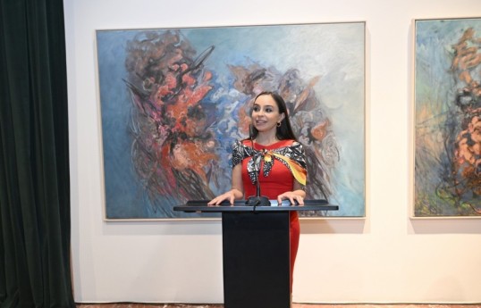 Leyla Aliyeva et Arzu Aliyeva ont participé à la cérémonie d’ouverture d’une exposition internationale d’art à Tirana -PHOTO 