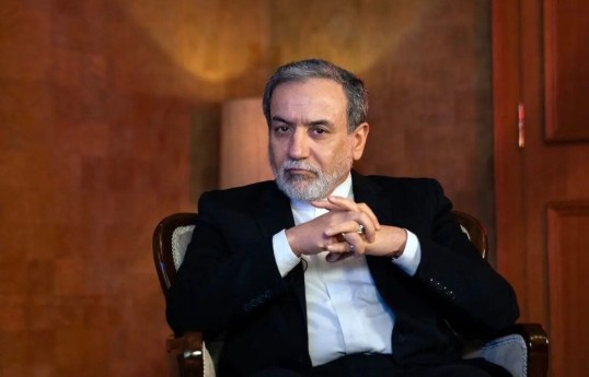 Nous ne considérons pas les Américains comme des ennemis, et notre proposition d’accord aux États-Unis sera prête d’ici deux à trois jours, dit Araghchi