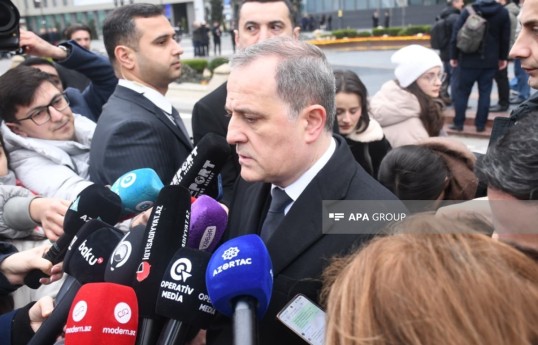 Djeyhoun Baïramov a exprimé sa position concernant la question de savoir si le dirigeant de l’Arménie sera invité au WUF13