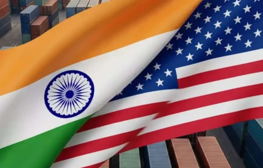 Trump a menacé l’Inde de nouvelles taxes parce qu’elle achetait du pétrole à la Russie
