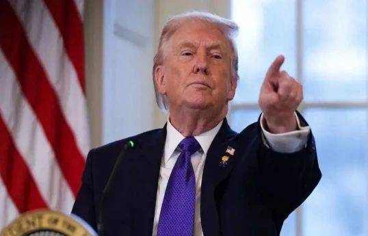 Trump menace le Premier ministre du Groenland pour avoir choisi le Danemark