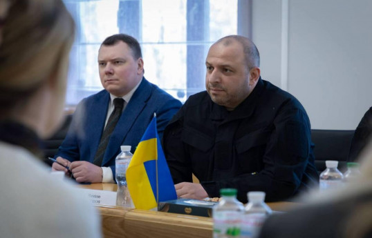 Oumerov a dévoilé les questions discutées par les délégations des États-Unis et de l’Ukraine