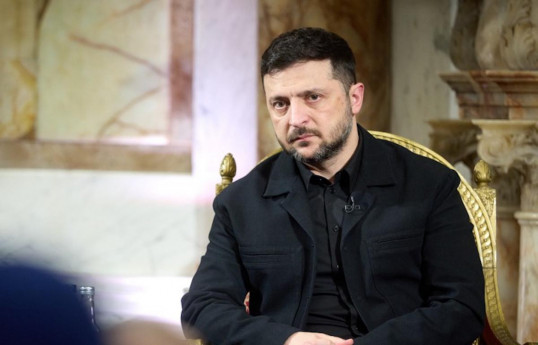 Russie tente de porter atteinte aux centrales nucléaires ukrainiennes, dit Zelensky
