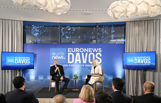 Le président Ilham Aliyev a participé à l’événement intitulé ‘Petit-déjeuner avec la direction de l’Azerbaïdjan’ à Davos-PHOTO 